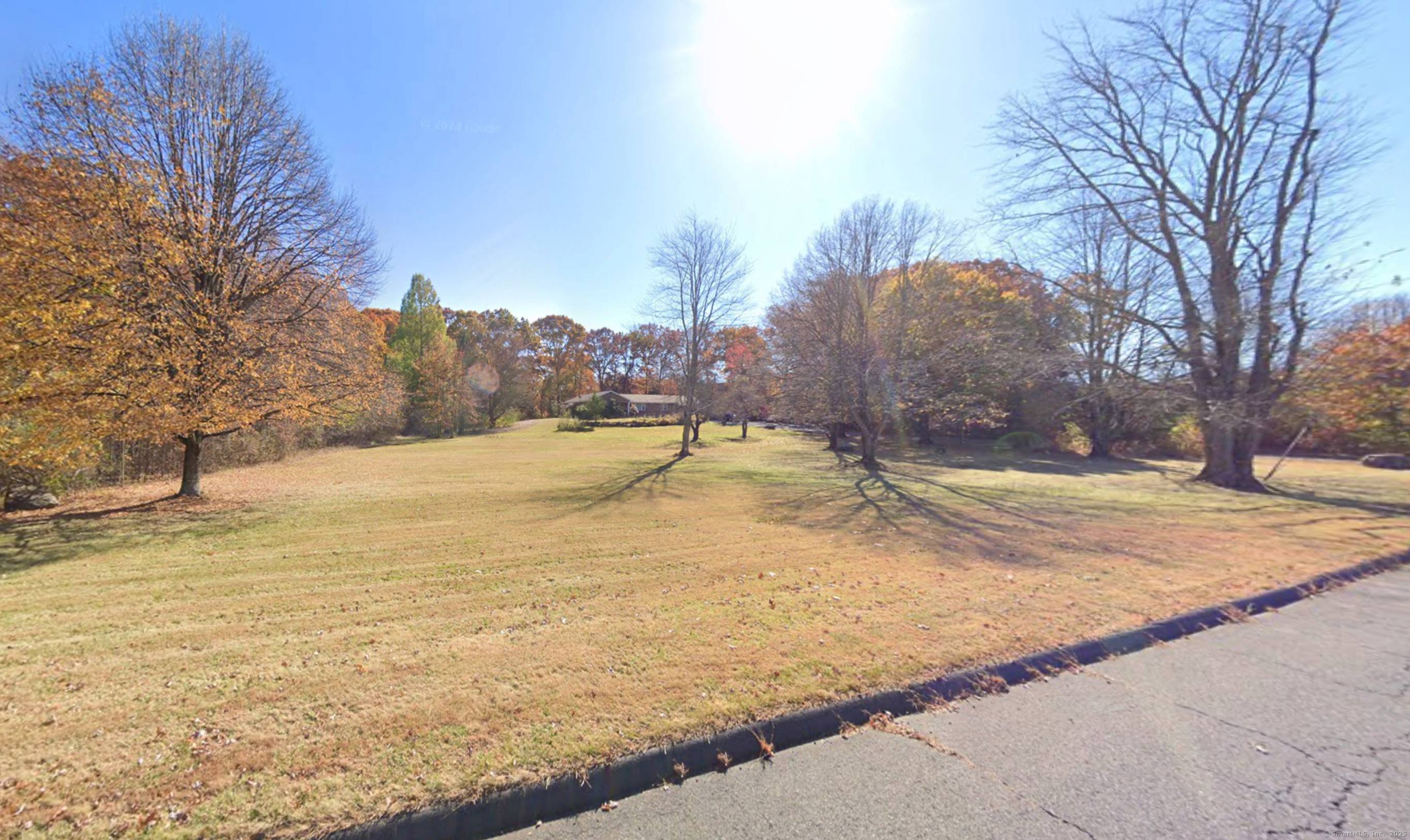 2, 814 sf residential ranch home on R 40 residential zoned 2.