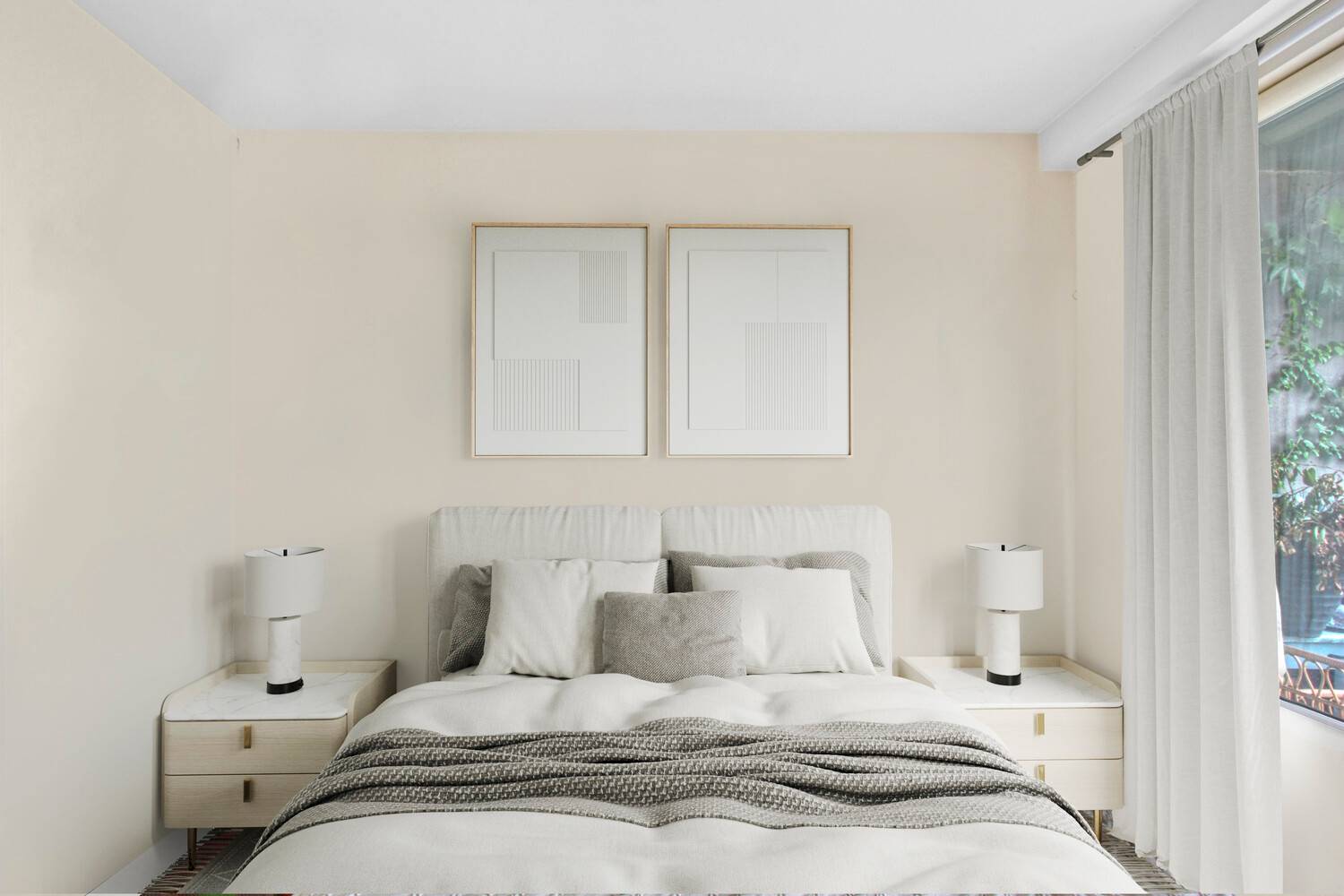 Make this charming 960 sq.