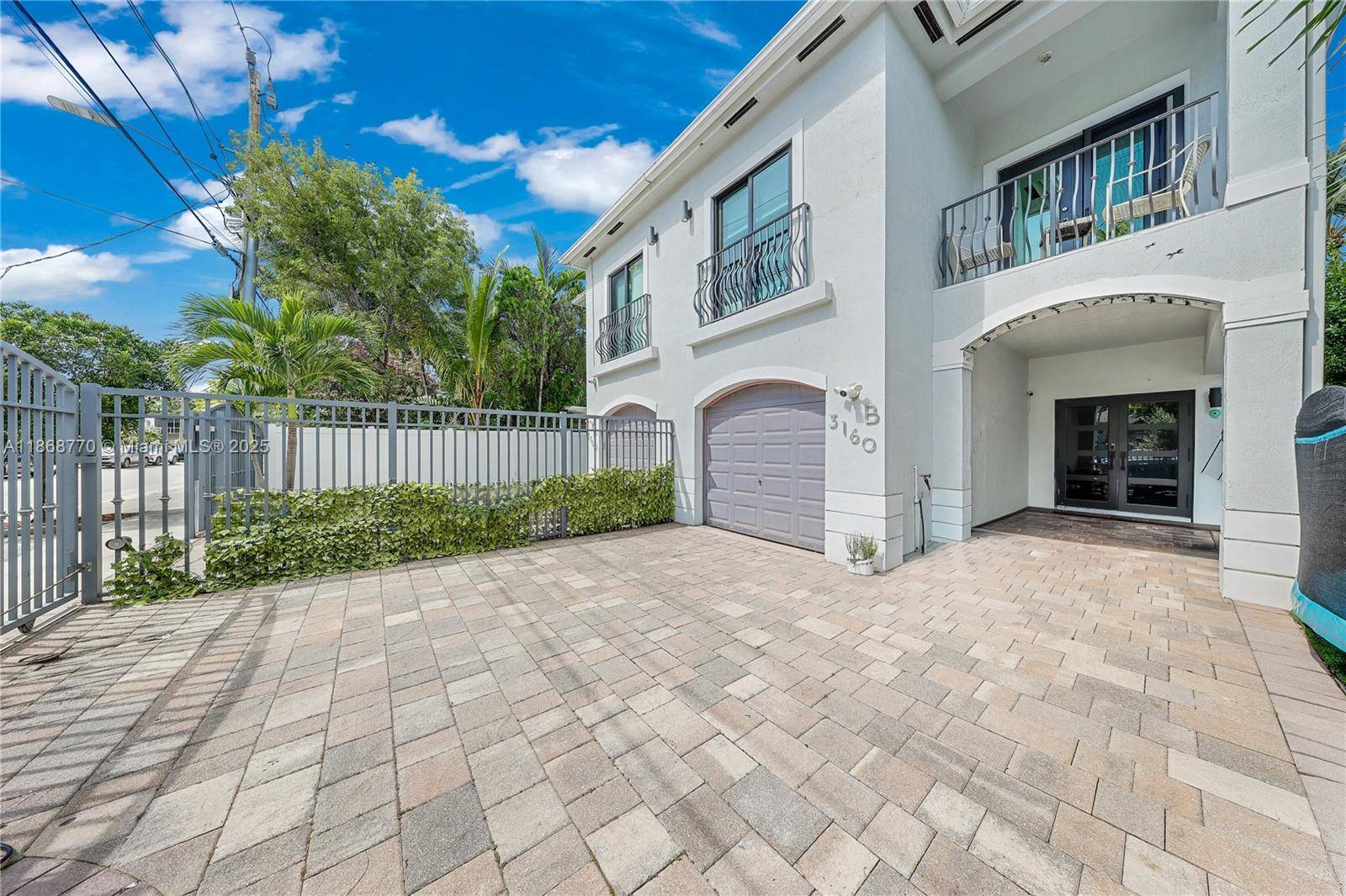 Welcome to this beautiful 3 bed 2.