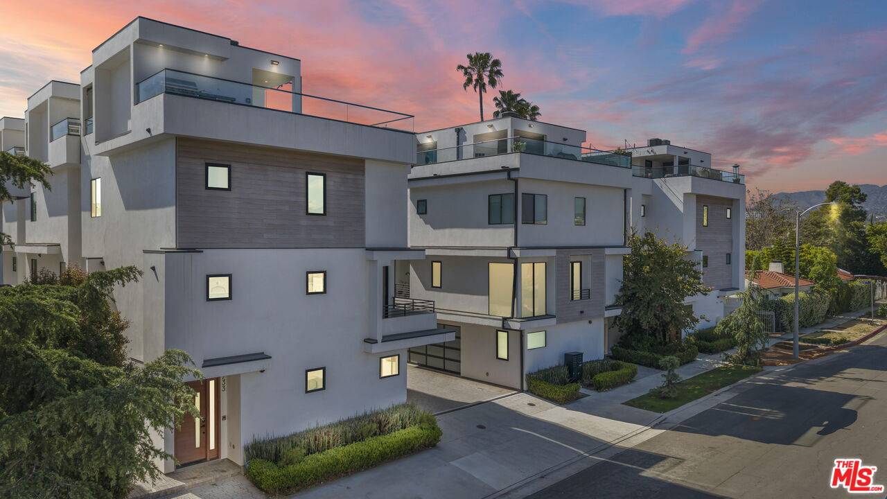 733  N Gramercy Pl 3.0 Hancock Park LA