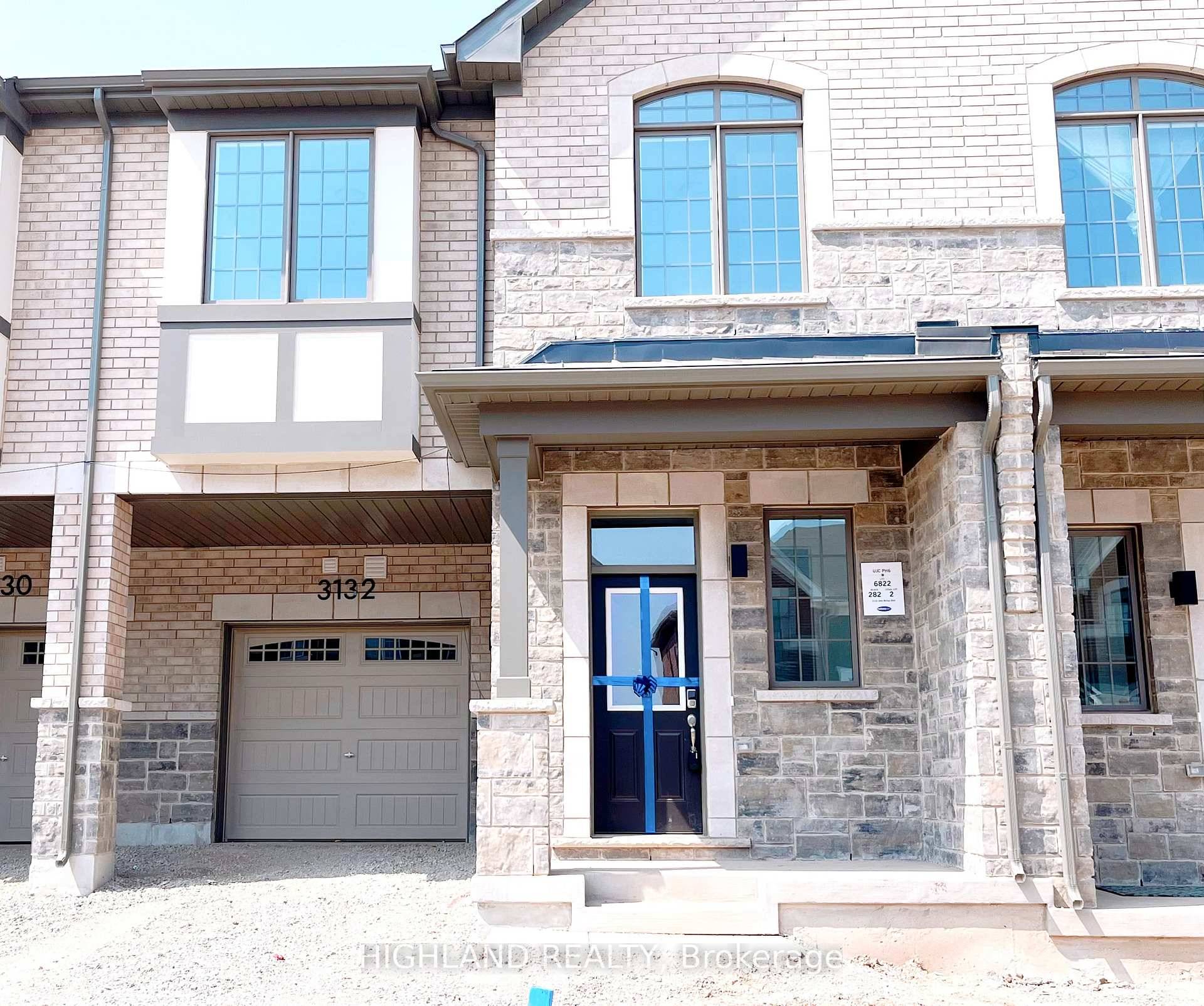Located in Oakvilles prestigious Joshua Creek community, welcome to this newly built two story townhouse by Mattamy Homes offers approximately 1, 867 sq.