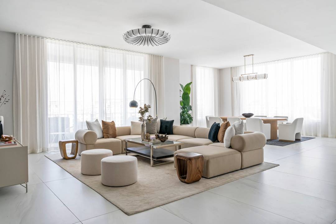 Experience penthouse living at its finest at ALINA Residences in Boca Raton.