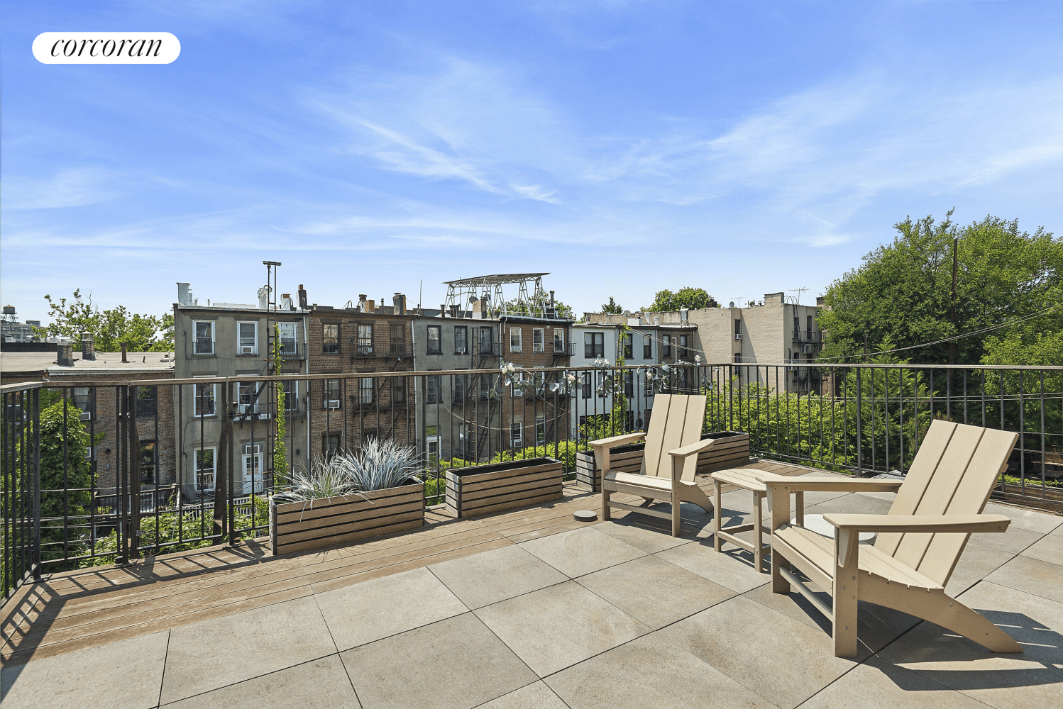 The only 2 bedroom co op available in Carroll Gardens !