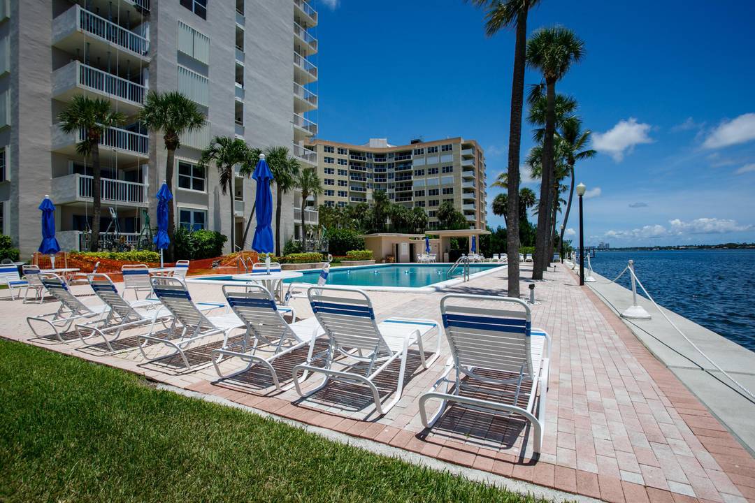 Portofino North is a 10 story, direct intracoastal waterfront condominium known for its classic South Florida luxury design.