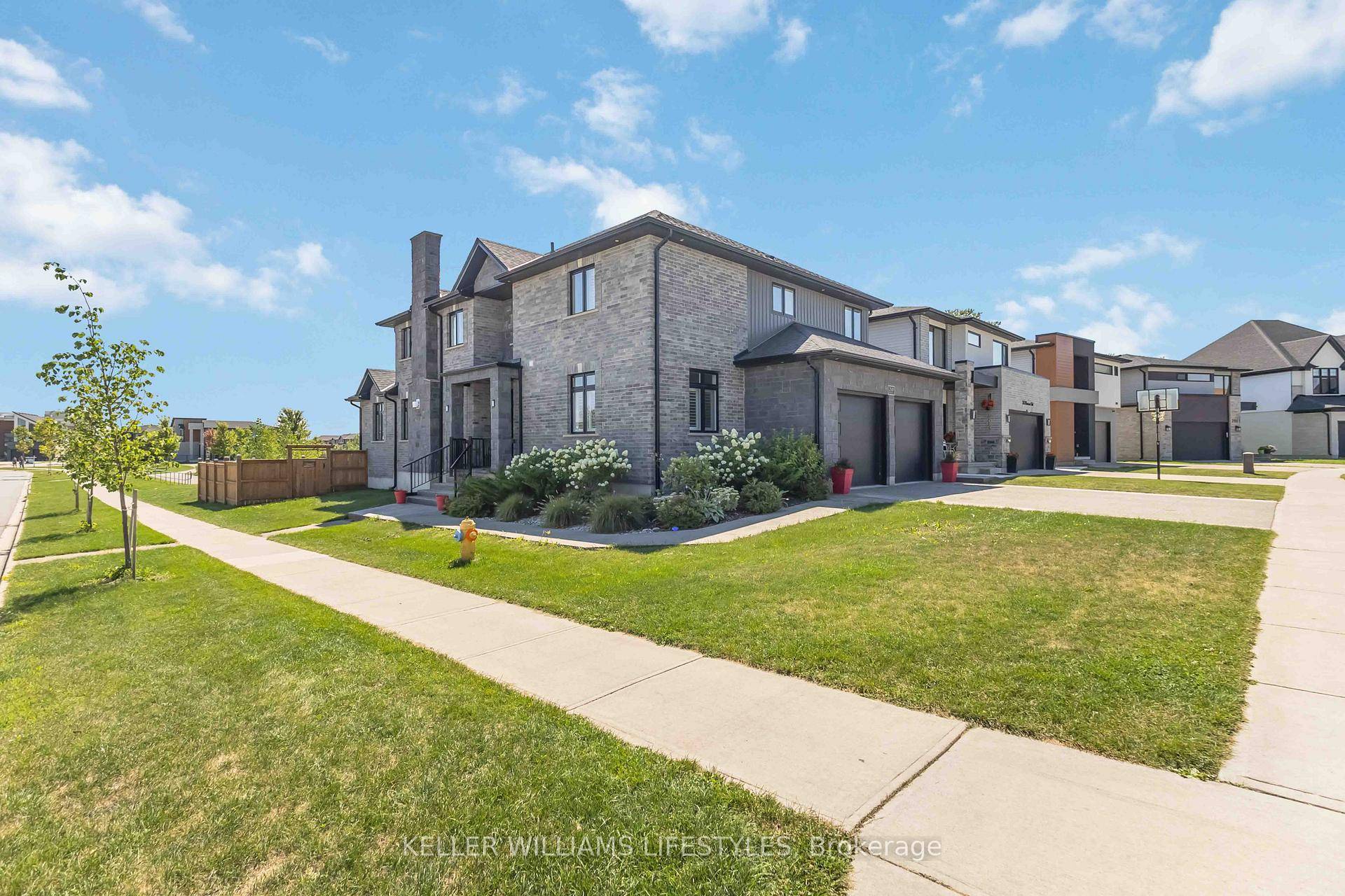 Experience modern, spacious living in this beautifully designed 5 bedroom, 4 bathroom executive home on Heardcreek Trail.
