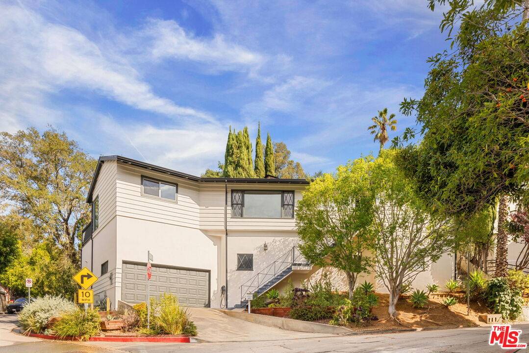 3471 Oak Glen Dr 3BR Hollywood Hills East La