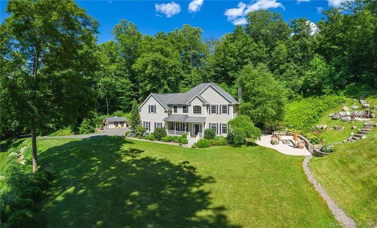 There is no better place to spend your time in Litchfield County than the town of Woodbury.