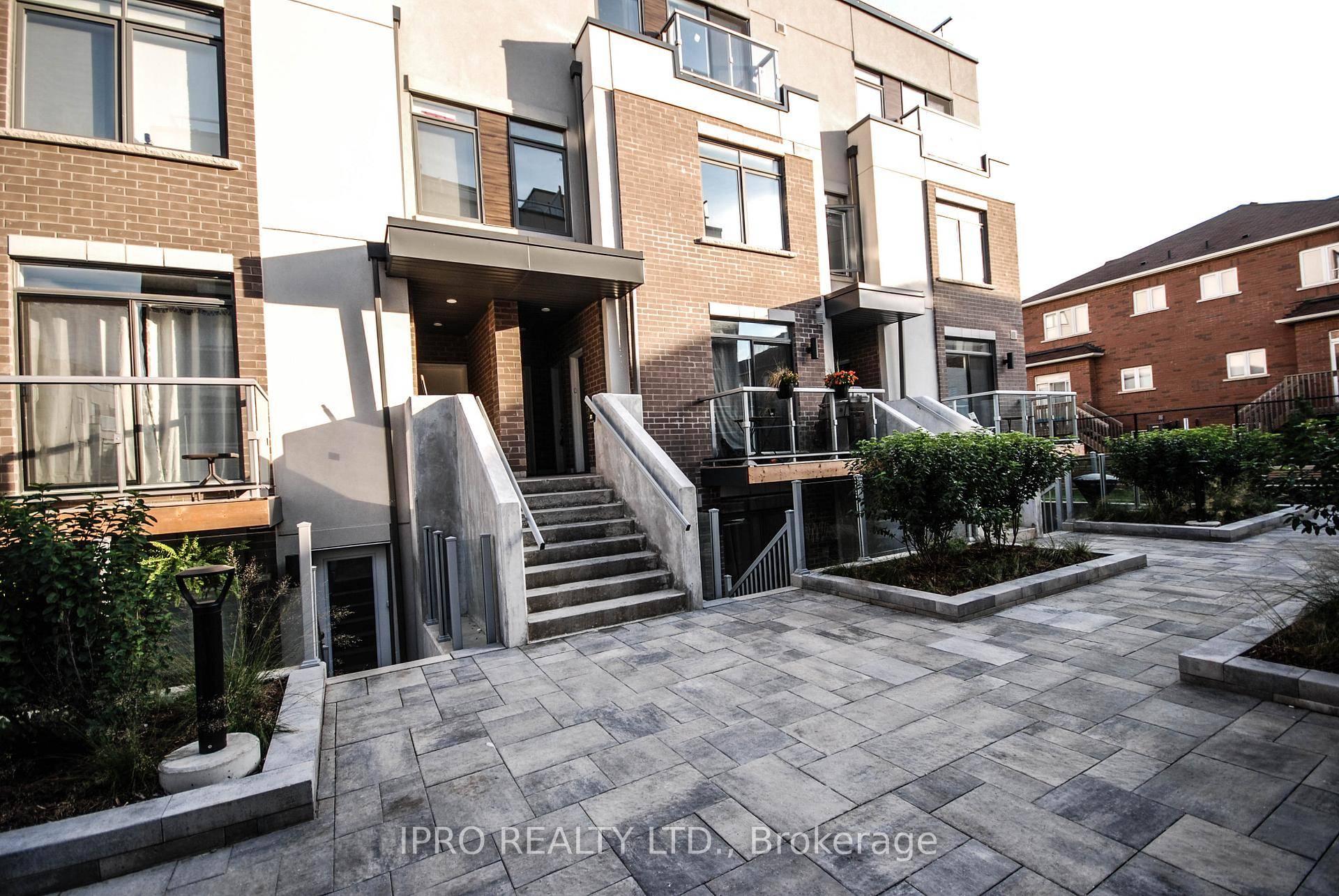 Modern Stacked Townhome. 1458 Sq Ft Incl.