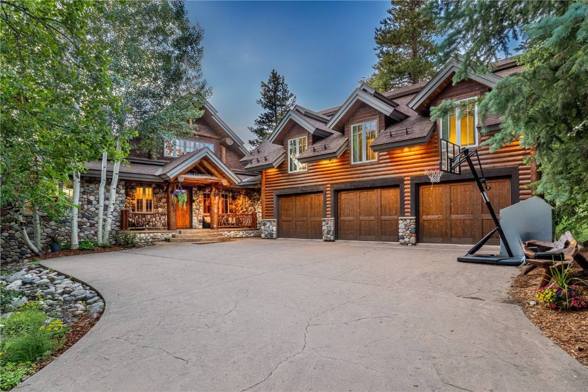 Nestled at the end of a private cul de sac in the coveted Sanctuary neighborhood, this custom home is perfectly situated just 6 minutes to both the Steamboat Ski Area ...