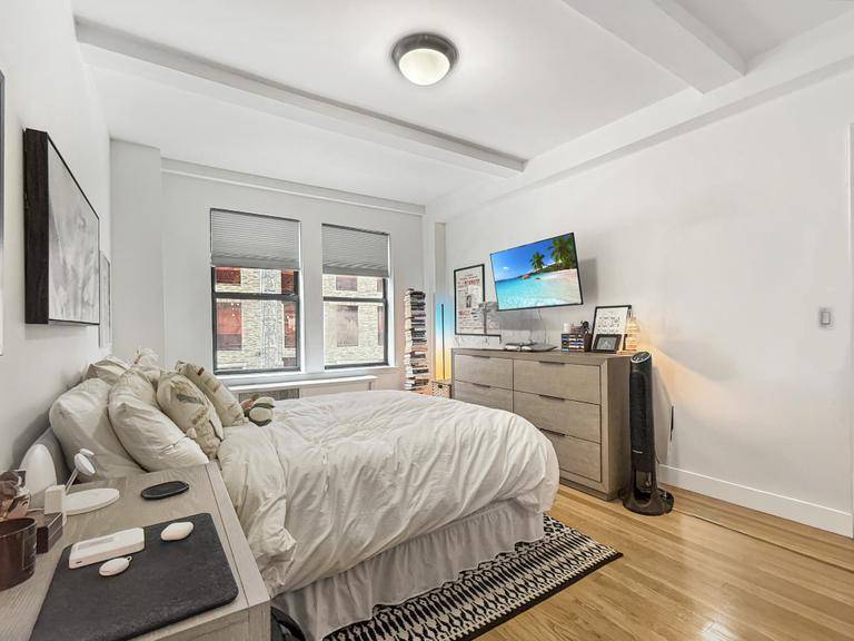 Located in the heart of the Upper West Side, this 1 Bedroom Apartment features a thoughtful layout in a classic Pre War, Part Time Doorman, elevator building with historic charm ...
