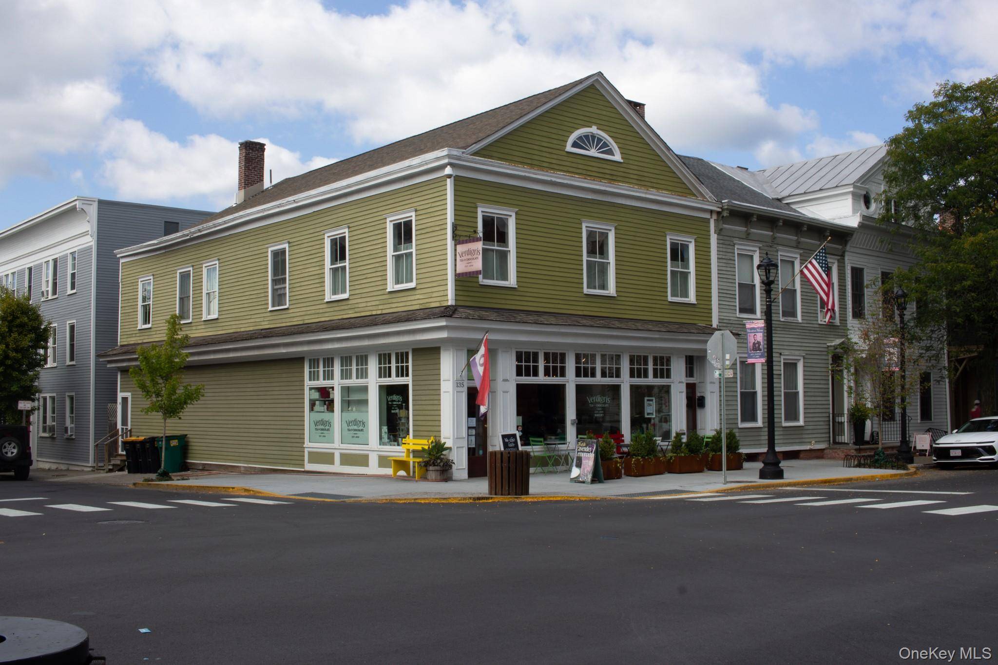 Desirable corner location with a long history of successful businesses.