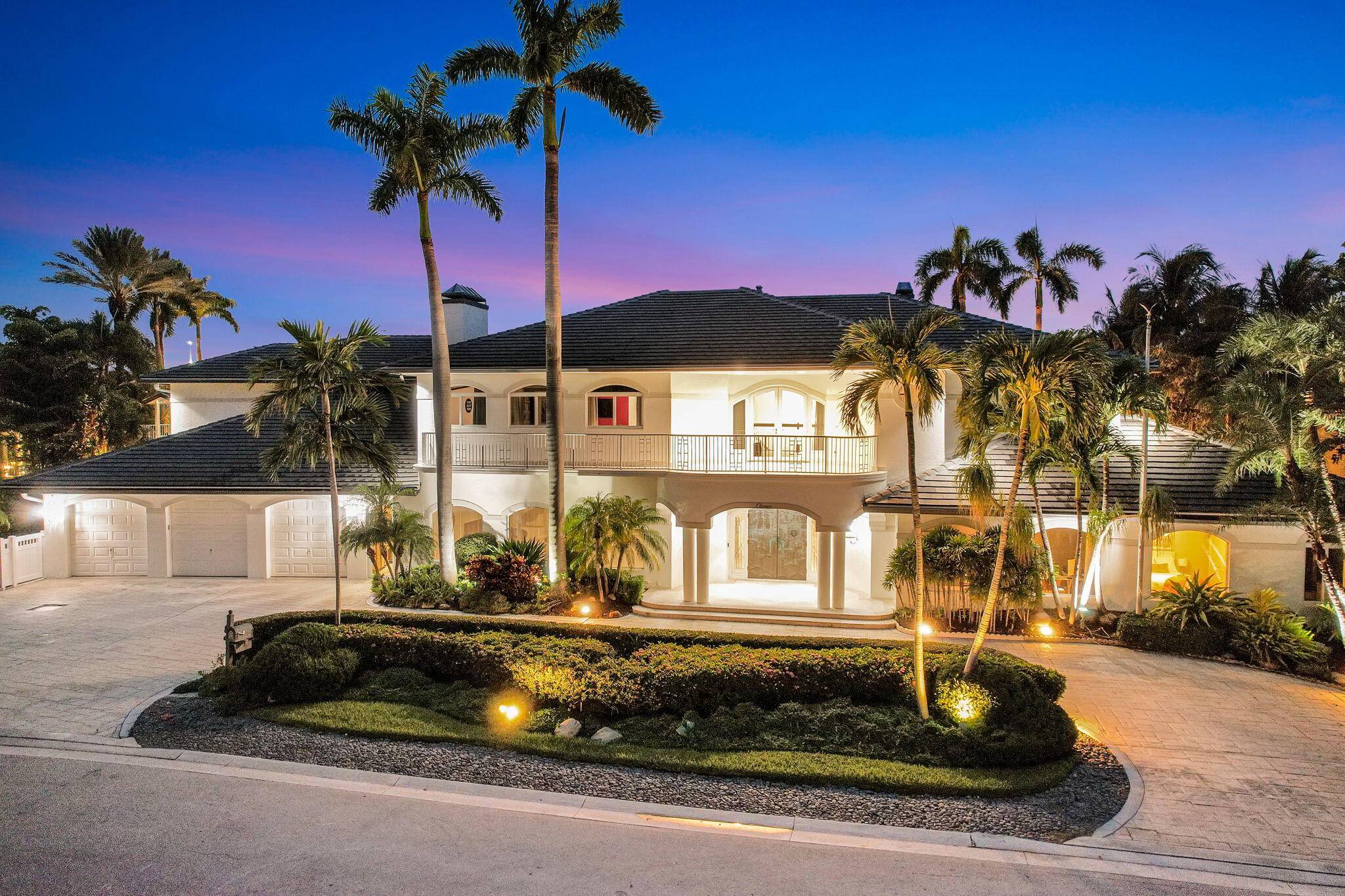 Experience the Ultimate in Waterfront LuxuryDiscover the epitome of opulent living in this extraordinary waterfront estate in Bay Colony, one of Fort Lauderdale's most prestigious and exclusive neighborhoods.