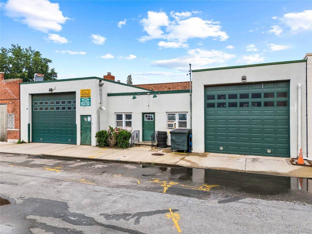 This Exceptional Commercial Property is the Turnkey to Own !