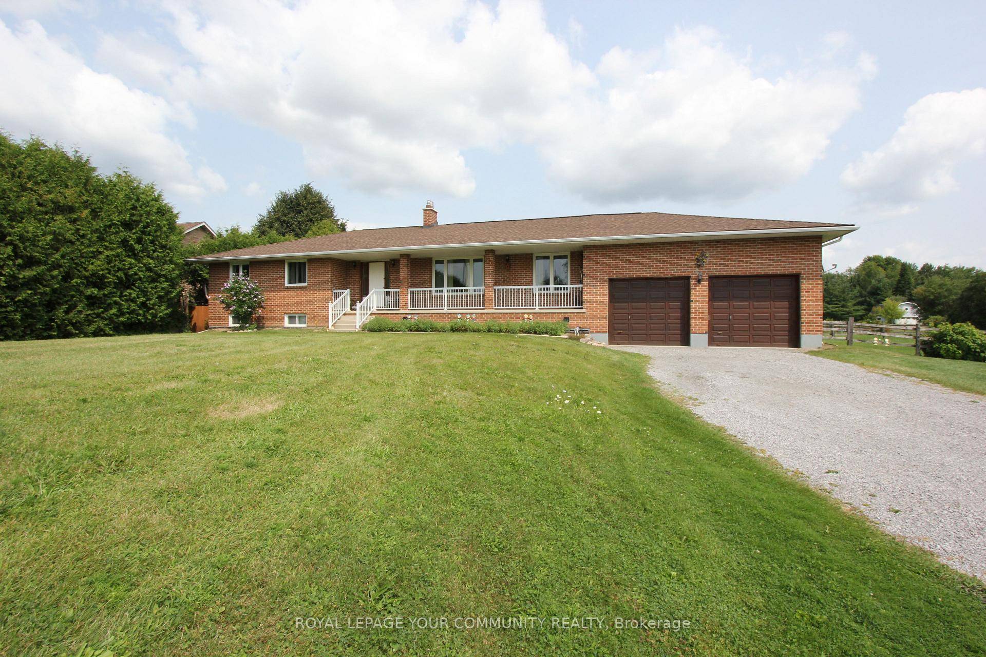4. 56 Acre Property Nestled In The Heart Of Holland Landing Offers Ranch Style Bungalow With Oversized 2 Car Garage That Fits Up To 4 Cars.