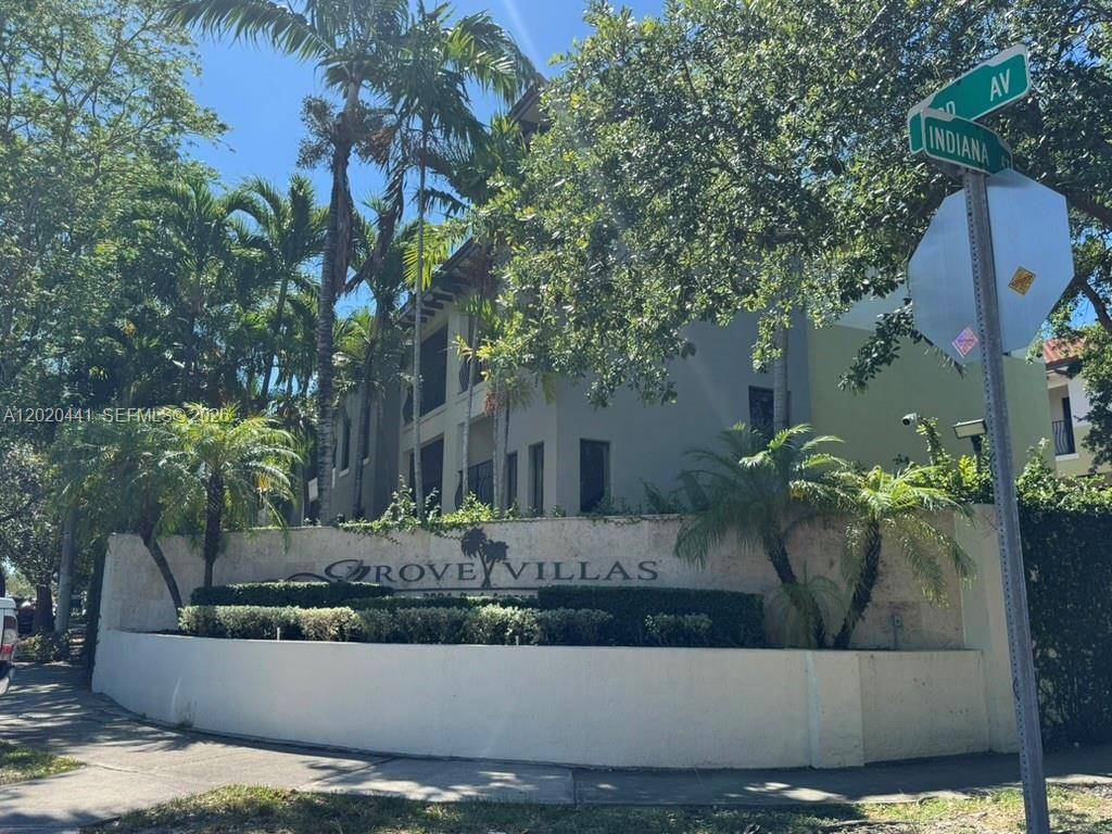 One of a kind offering tri level townhome in the heart of Coconut Grove just minutes from CocoWalk, shopping, dining, marinas, and a short drive to Coral Gables, Brickell, and ...