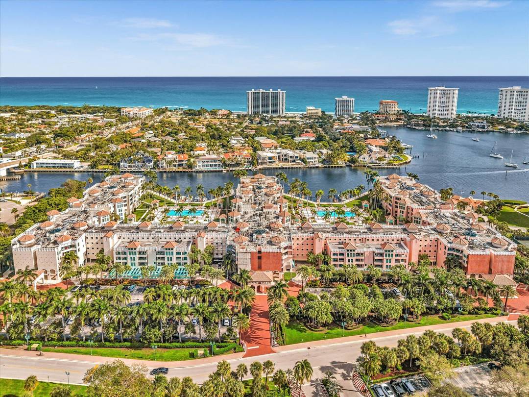 Welcome to luxury waterfront living in downtown Boca.