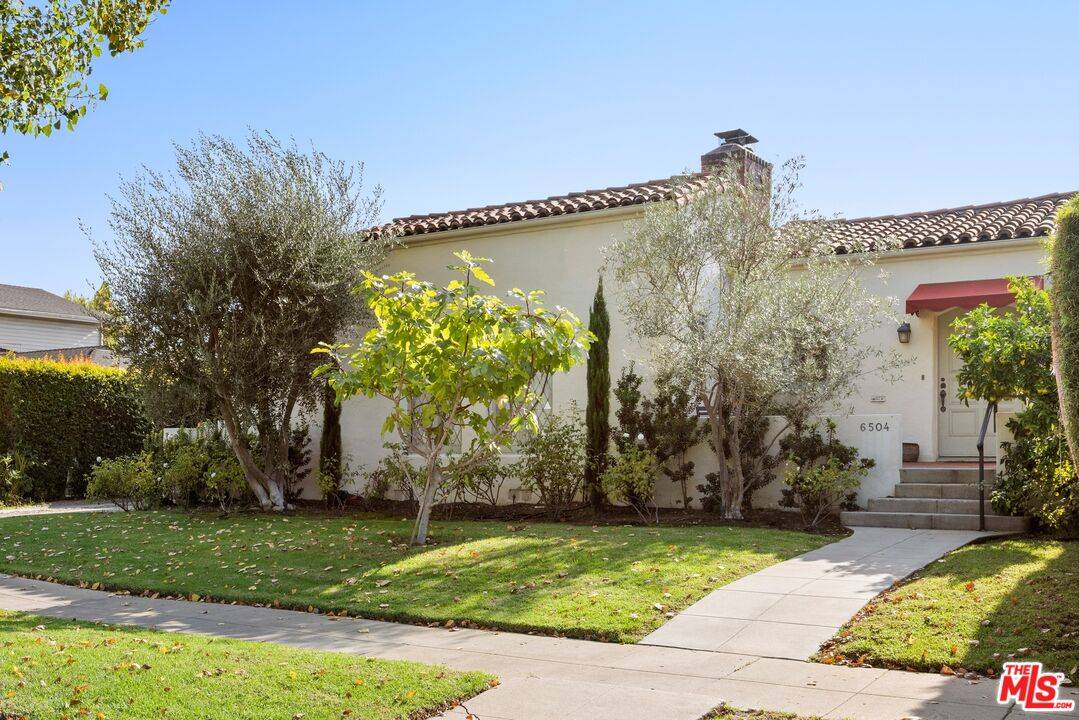 6502   Commodore Sloat Dr 5BR Beverly Grove La