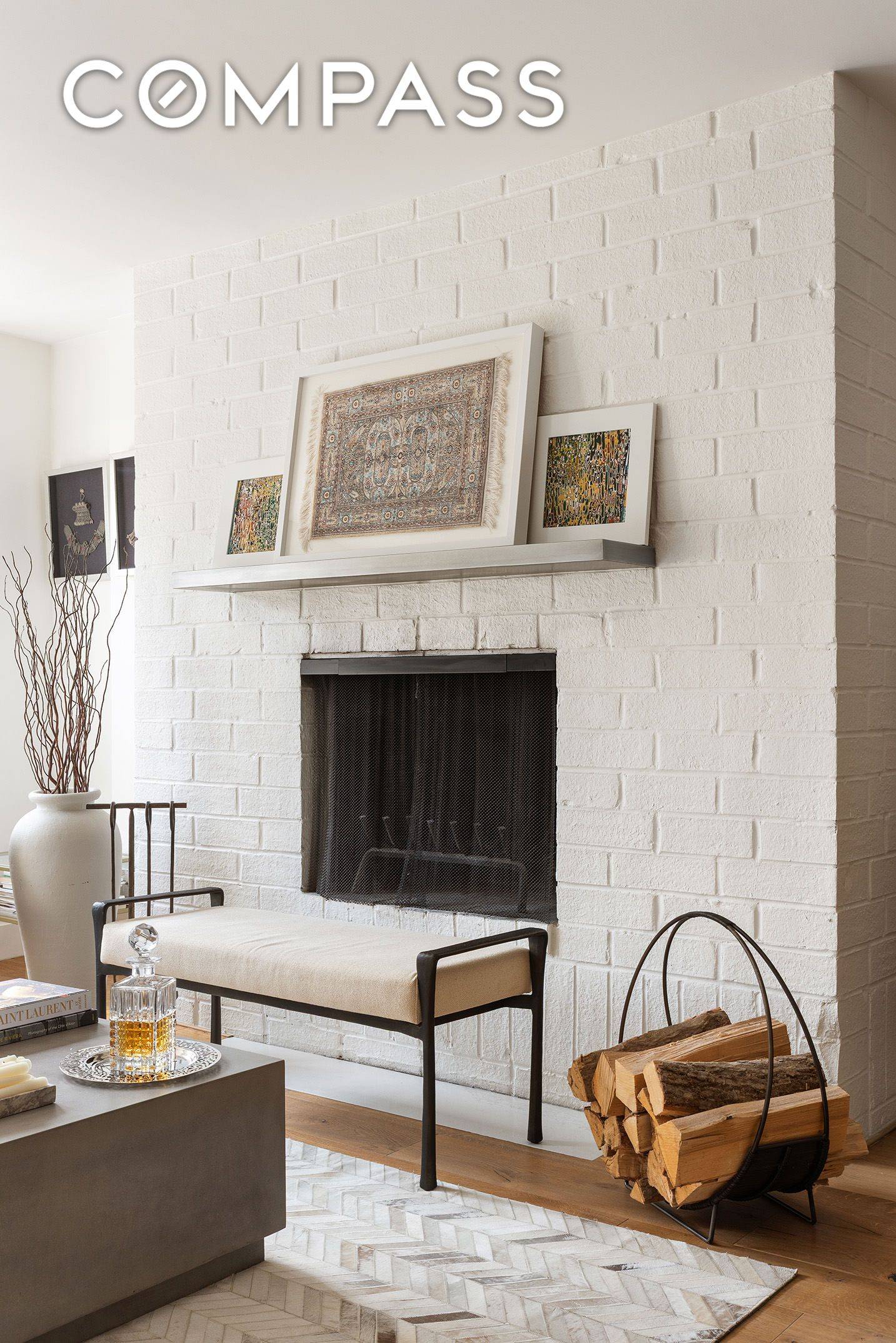 This light filled, impeccably designed apartment captures the essence of downtown living.