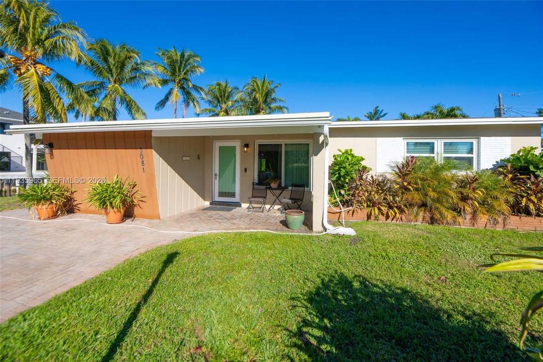Experience the ultimate South Florida lifestyle in this meticulously maintained, waterfront single family home situated in a quiet neighborhood.