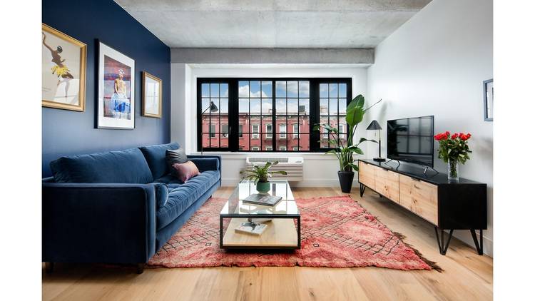 2 bedroom residence with large private terrace !