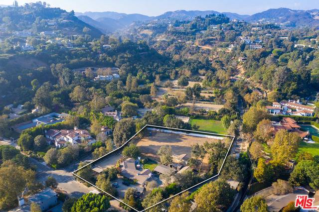 13181 Riviera Ranch Rd Bel Air LA
