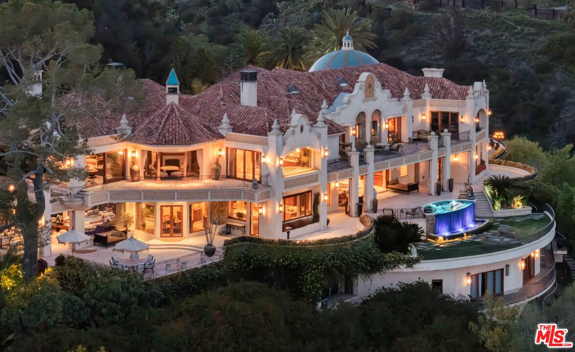 10066   Cielo Dr 9BR Beverly Hills Post Office | B.H.P.O. La