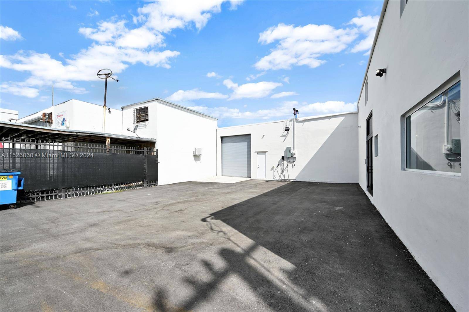 The HQ at Little River is a sophisticated office warehouse building designed to meet today s business needs.