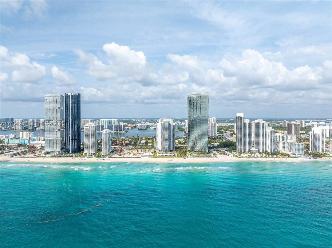 LEASED TILL 9 26 QUICK CLOSE POSSIBLE Stunning oceanfront home furnished with breathtaking southeast views over 3, 000 sq ft of elegant open living space with 10 ft ceilings, 3 ...