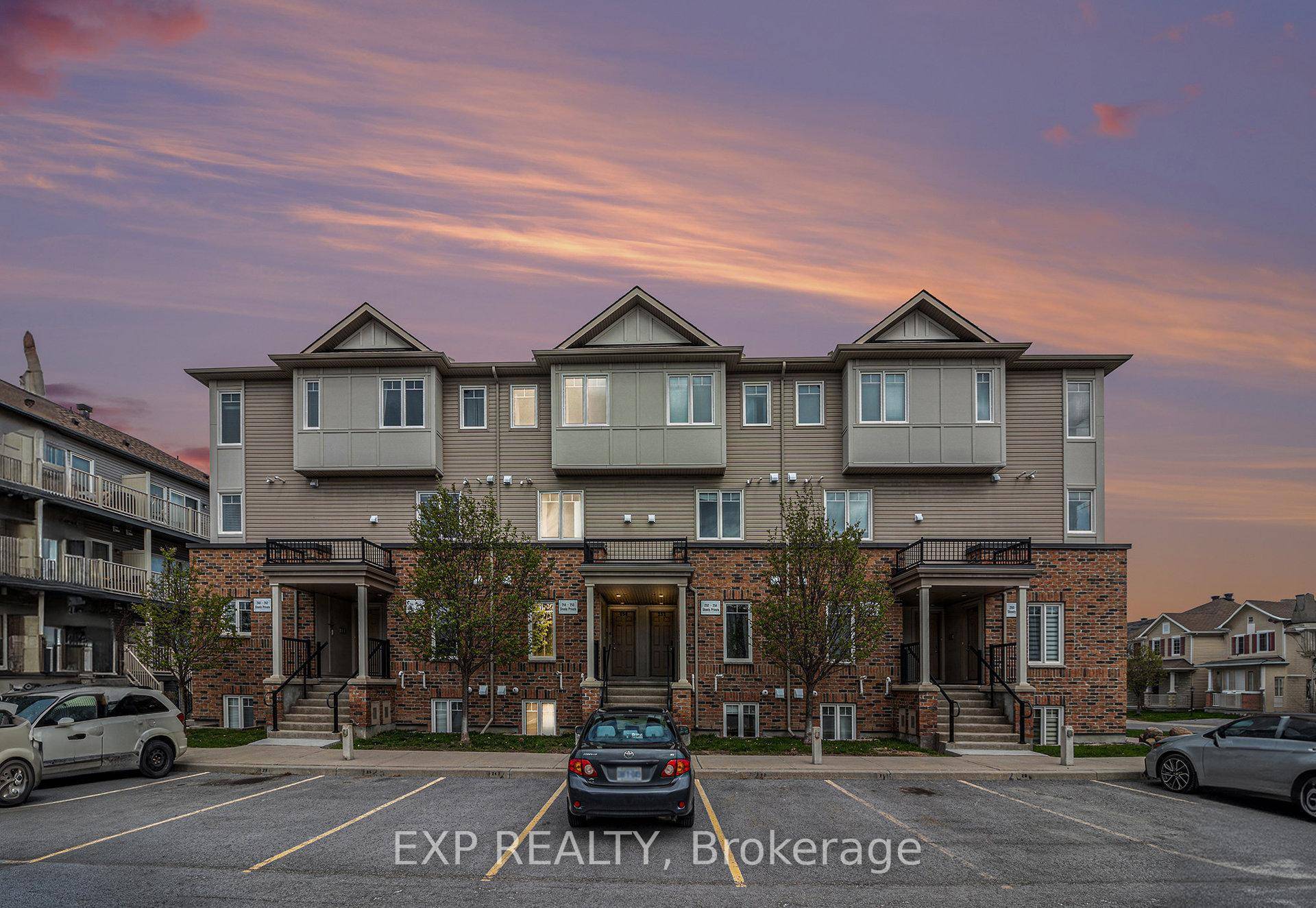 This is your chance to own an Upper Level Unit at a Lower Level Unit Price !