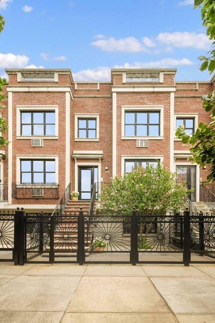 Exceptionally Crafted 3 Family Townhouse in Coveted Bedford Stuyvesant Neighborhood Step into the realm of sophisticated living with this meticulously crafted 3 family townhouse located in the esteemed neighborhood of ...