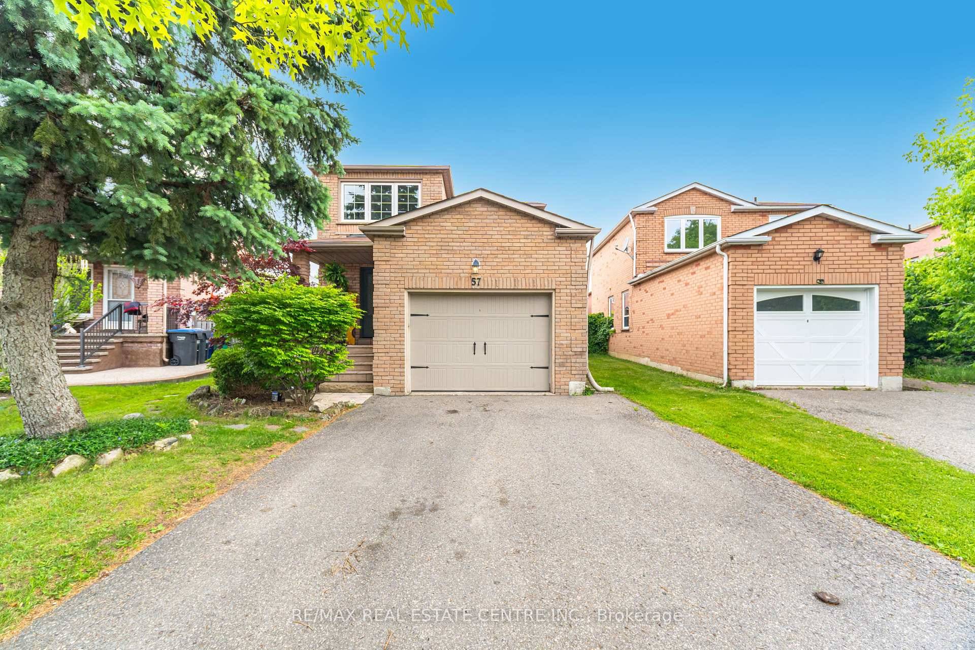 Welcome to this beautifully updated and spacious family home in Fletcher's West Neighborhood of Brampton, This house offering 3 1 bedrooms, 4 bathrooms, and a fully finished 1 bedroom basement ...