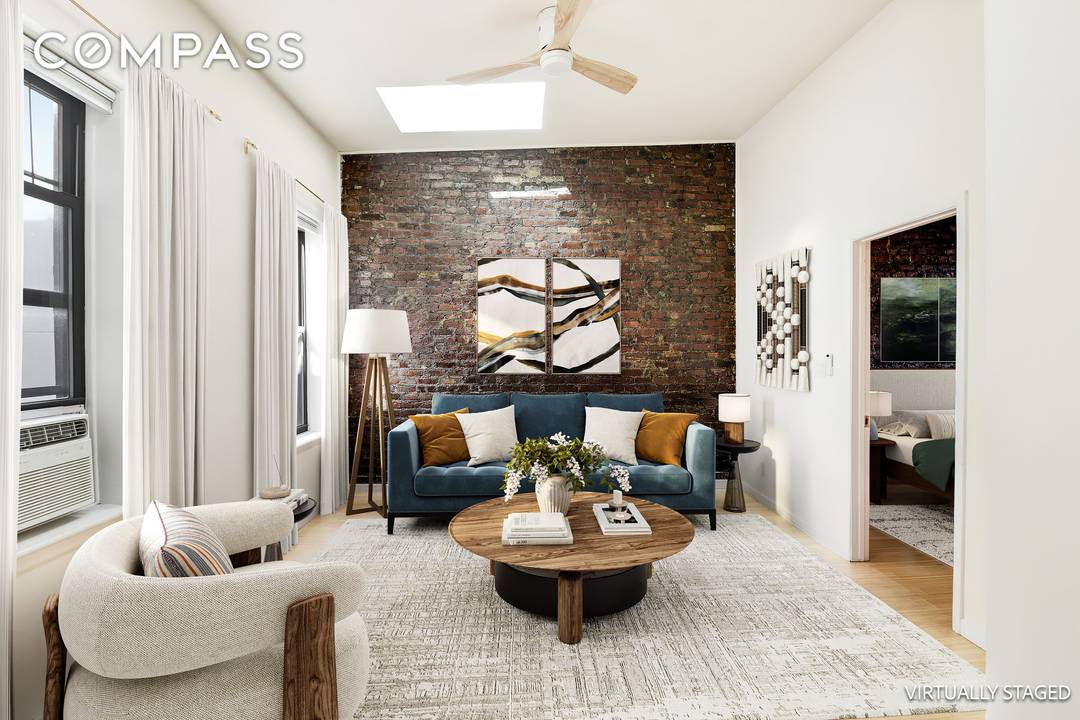 Nestled on a picturesque, tree lined block in the heart of Boerum Hill, this classic two bedroom, one bathroom co op offers the perfect blend of historic charm and modern ...