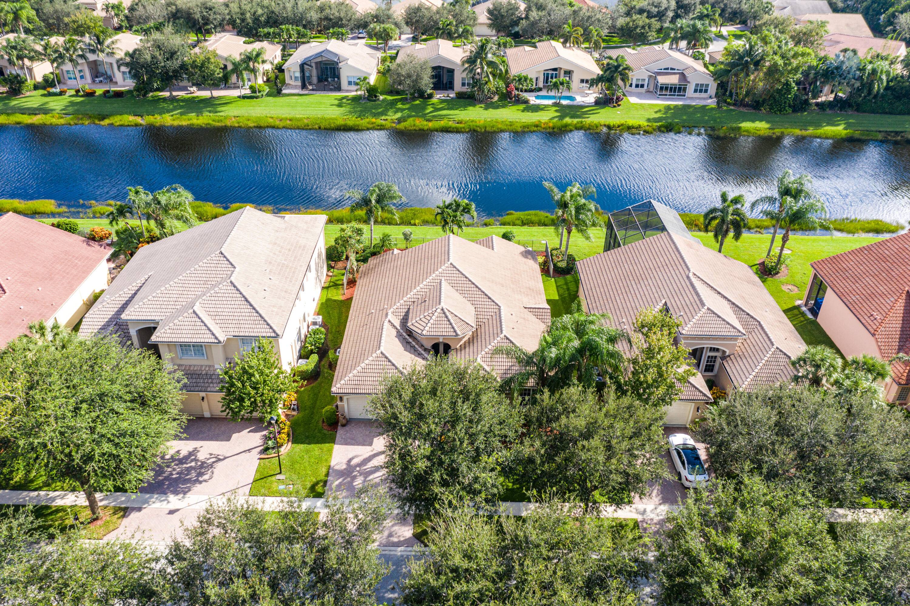 This gorgeous Madrid model features 3 bedrooms den, 2.