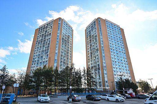 Incredible Opportunity to own this fully upgraded and Beautifully Renovated, Spacious 1000 sqft 2 Bdrm 2 Bath condo.