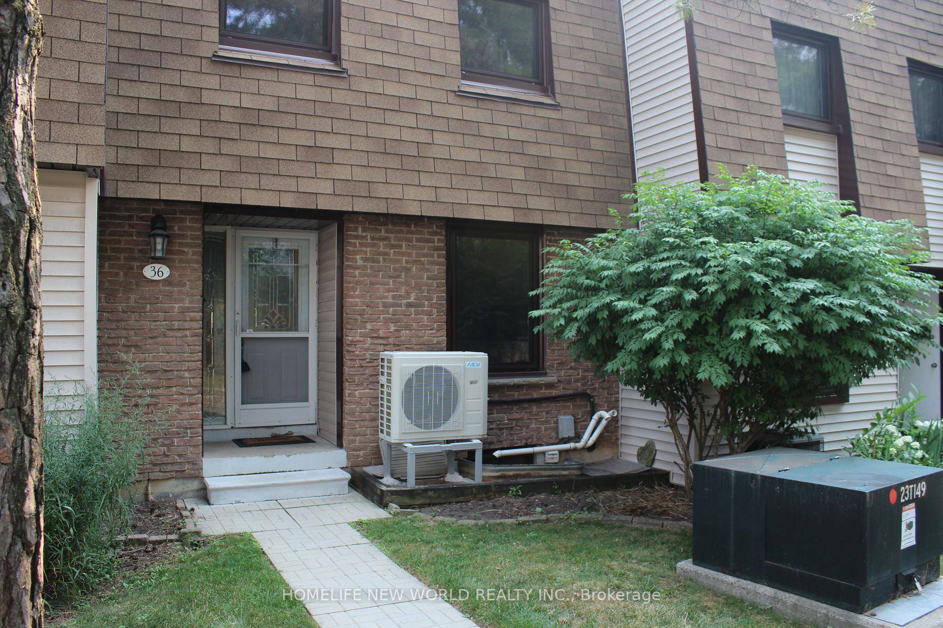 Welcome to the Home Offers the sun filled living and dining area offers a seamless walk out to a beautifully landscaped backyard perfect for entertaining with a separate access to ...