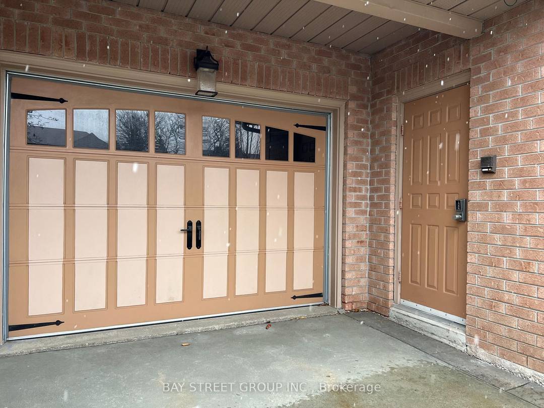 Great Family Home In The Heart Of Unionville.