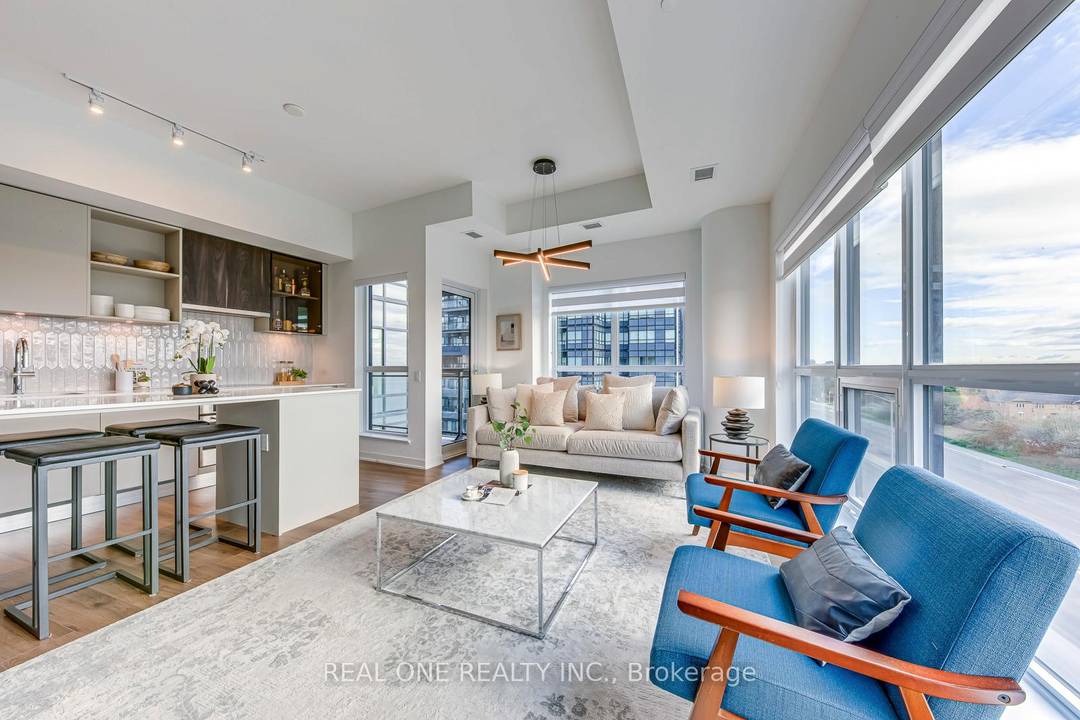 5 Elite Picks ! Here Are 5 Reasons To Make This Home Your Own 1.