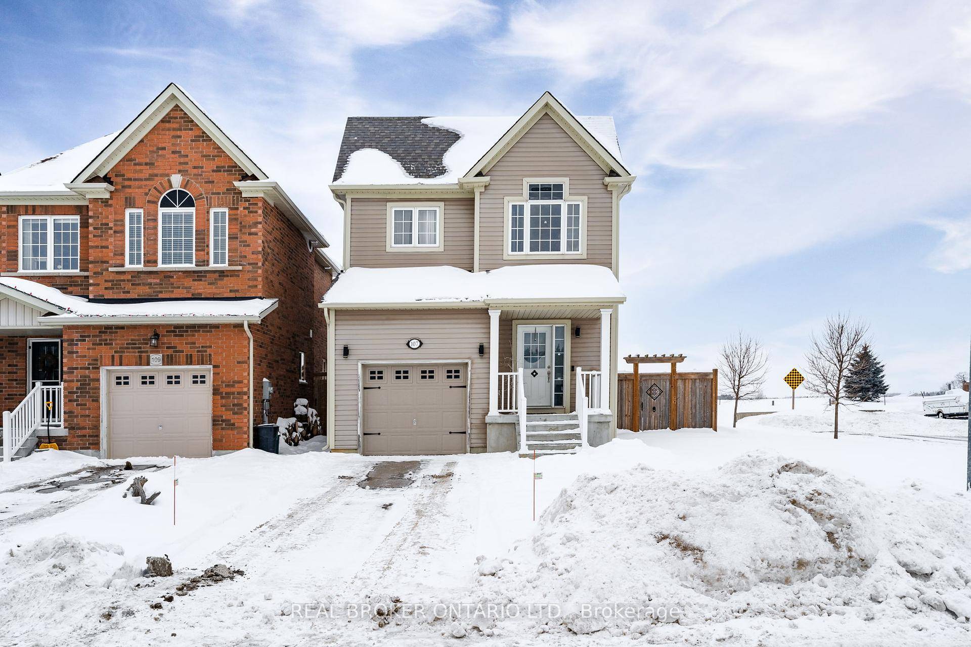 Great family home on spacious corner lot with side gate access, perfectly positioned next to a park.