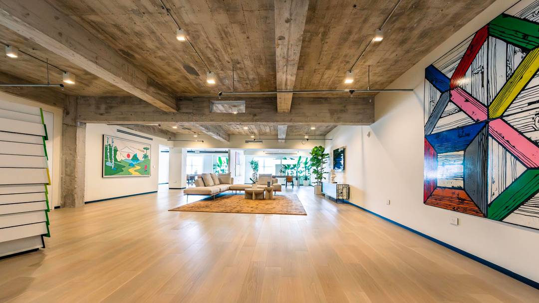 Lincoln Road Modern Office Space for Lease 2, 954 SF 82 SF We are proud to present an exclusive leasing opportunity at one of Miami Beach's most prestigious addresses 605 ...