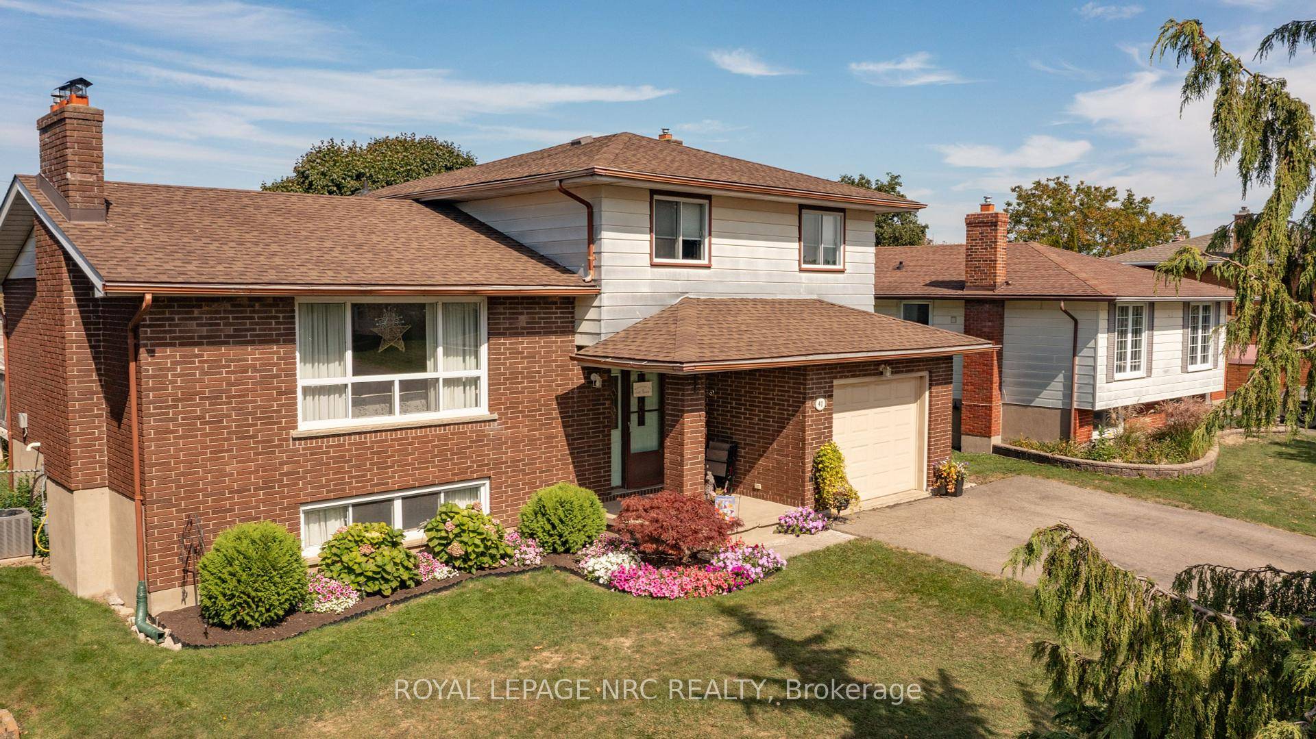Looking for the perfect home to raise your family ?
