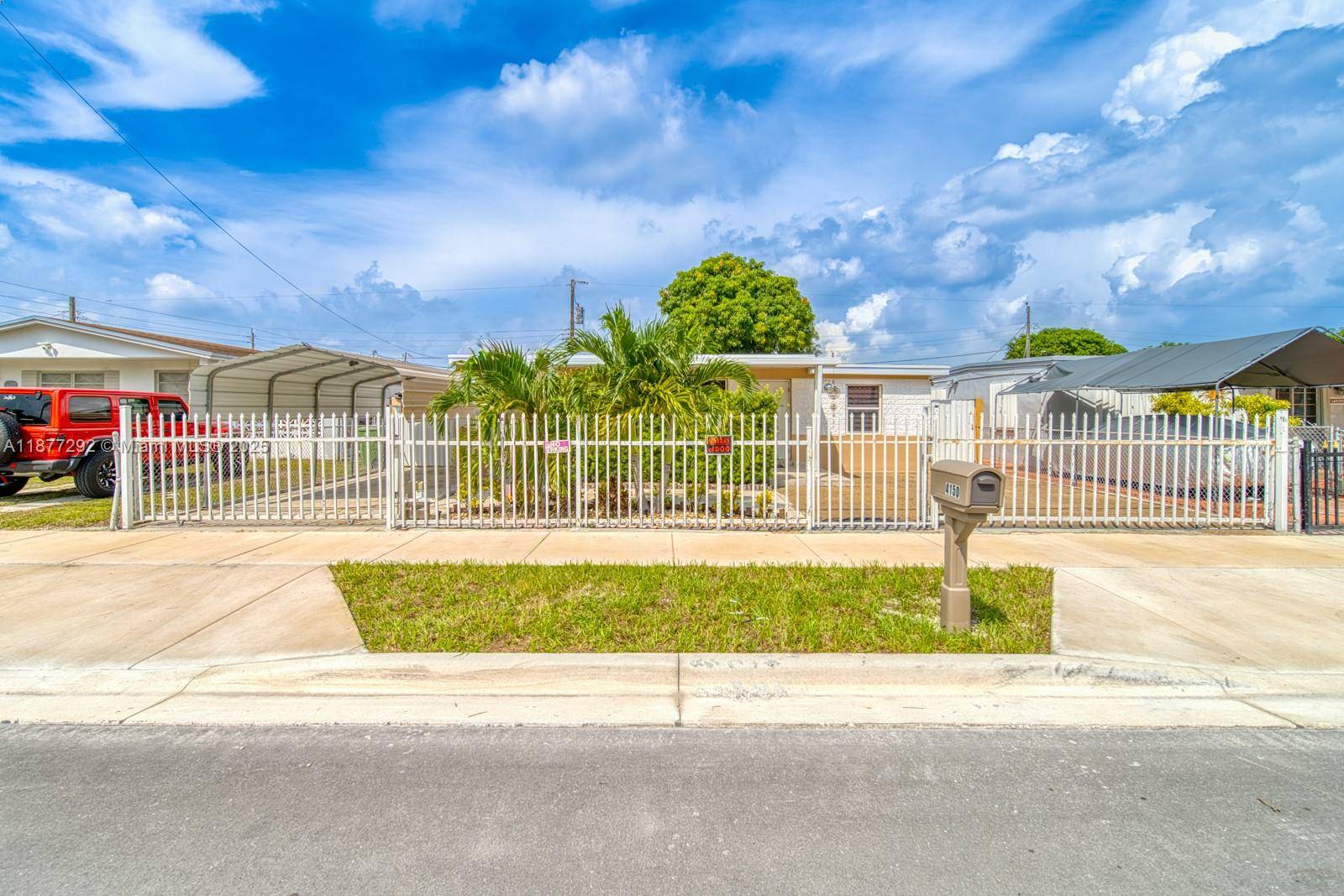 Beautifully remodeled 2bedroom plus oversized DEN that can easily serve as a 3RD BEDROOM or TV room.