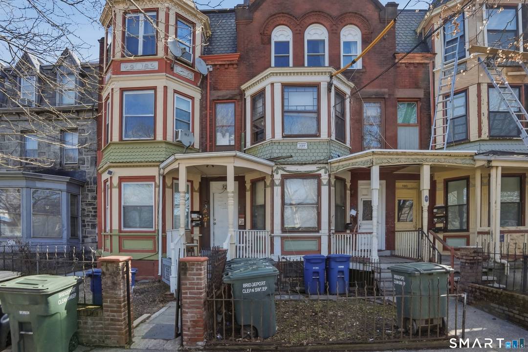 A charming three family property is now available in the highly desirable Historic East Side of Bridgeport, ideally situated directly across from scenic Washington Park.