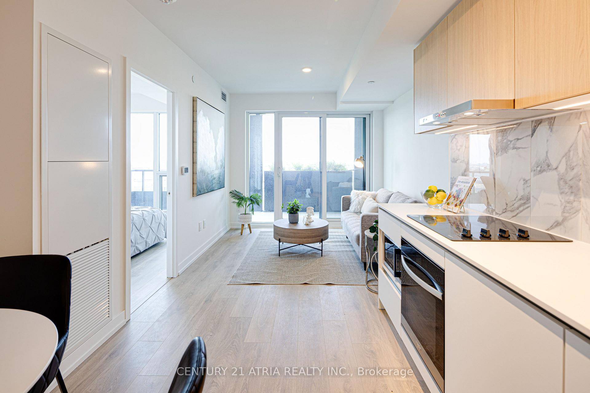 Don't miss out on this opportunity for a BRAND NEW, never lived in, 1 Den unit at WestLineCondos !