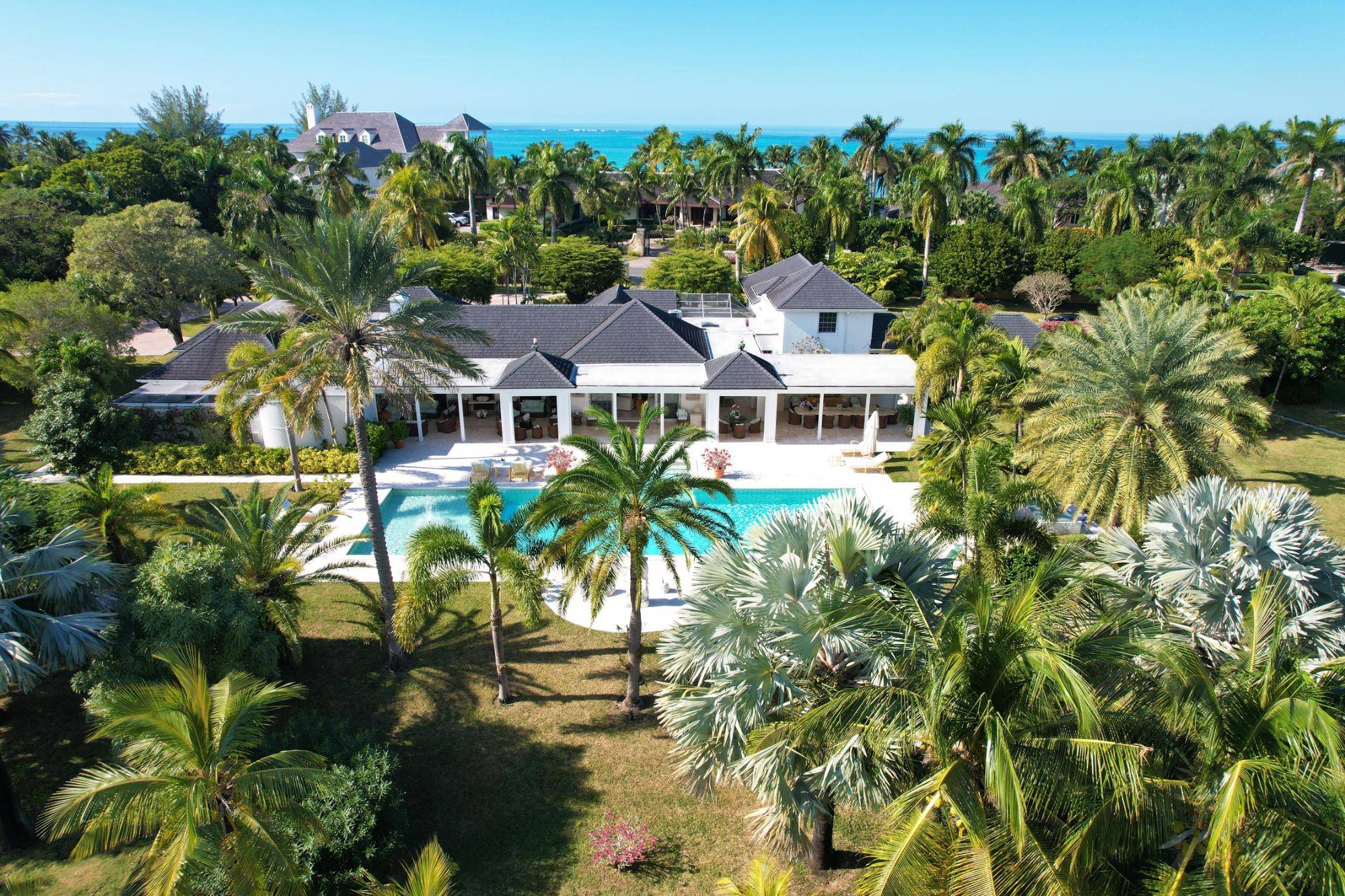 THE OAKES OASIS Single Family Home Lyford-Cay New-Providence