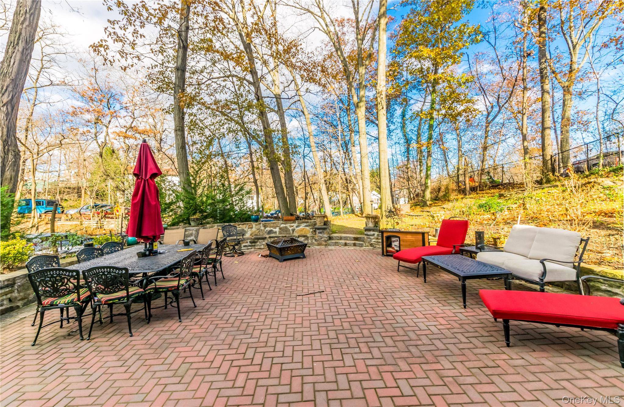 A unique 1920s prewar apartment brimming with charm, where the elegance of yesteryear meets modern conveniences, awaits you on the edge of Fieldston.