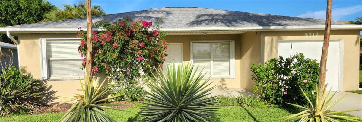 Location, location, very nice home on a quiet culdesac.