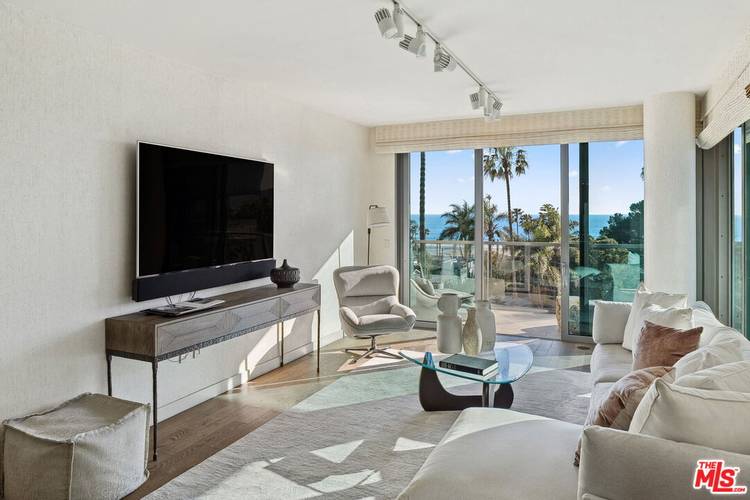 1755 Ocean Ave 2BR Santa Monica La
