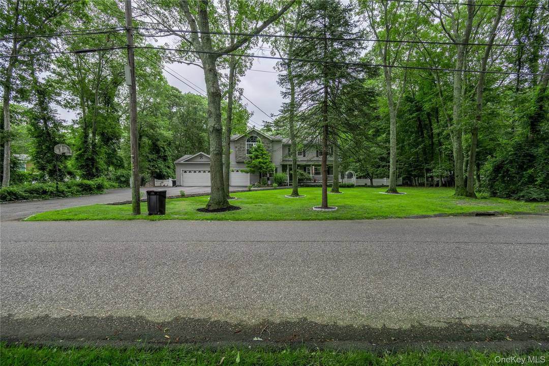 an absolute masterpiece of a home with so many features not expected in this price point.