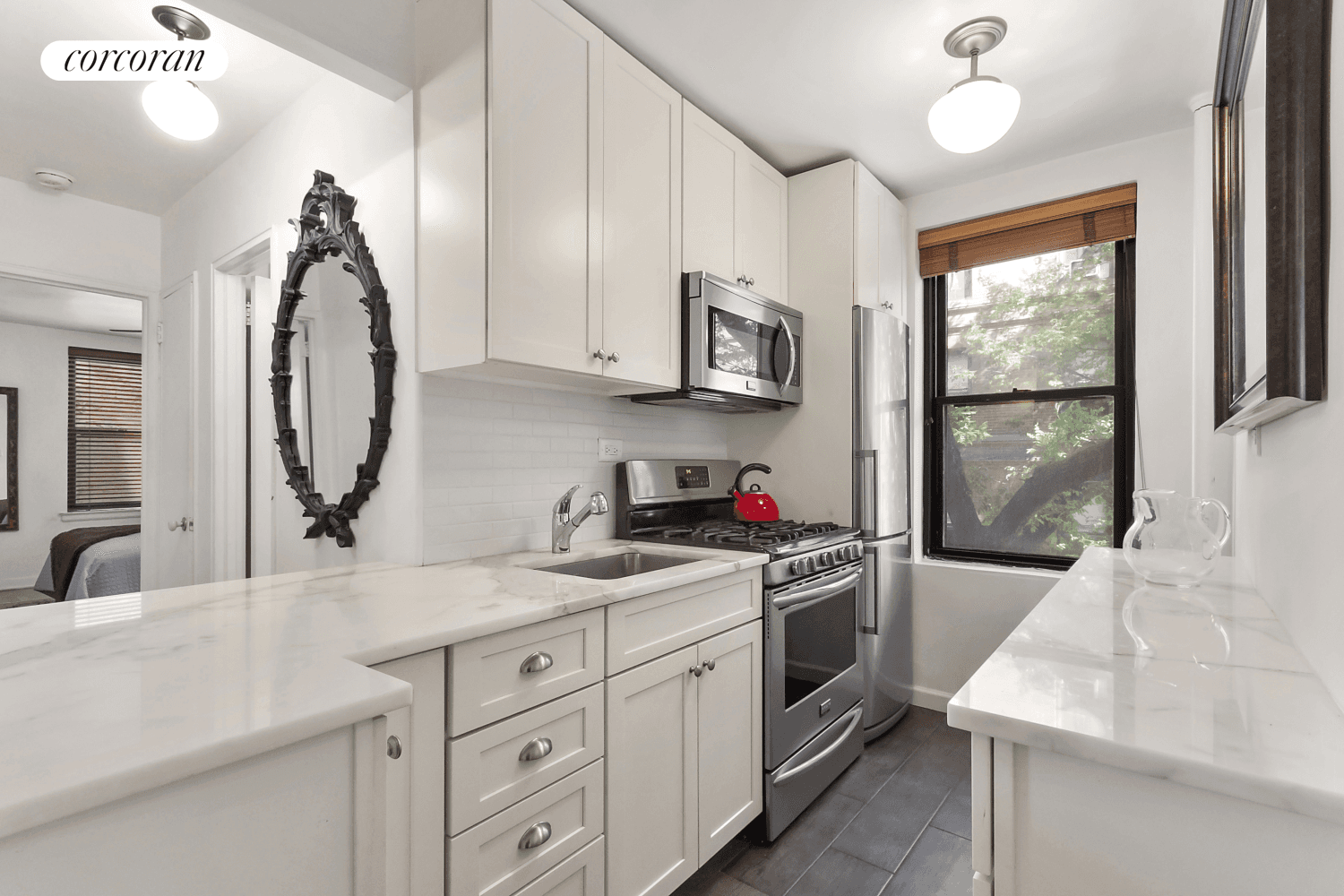 Welcome to 81 Bedford Street, a discreet and well maintained elevator co op in the desirable West Village.
