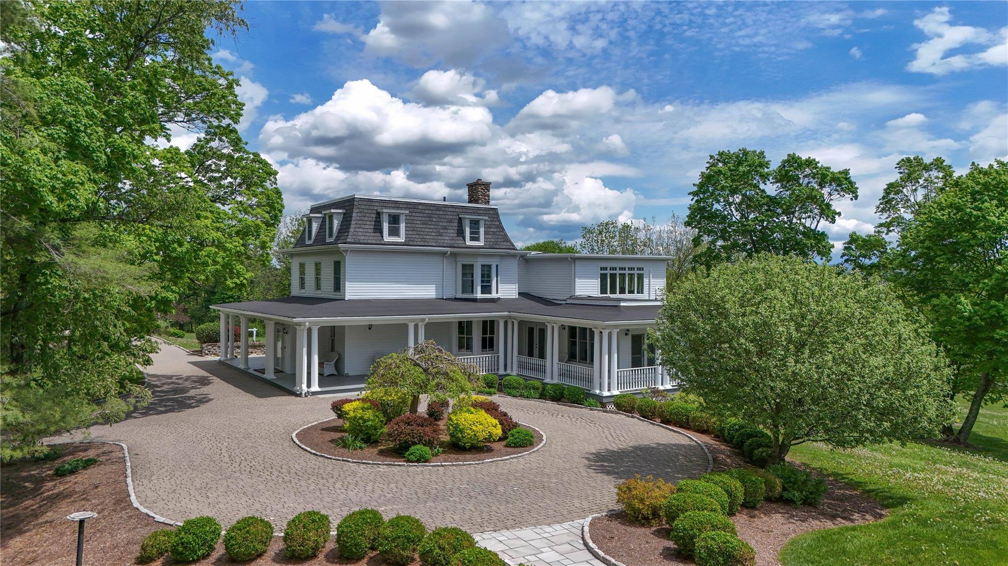 Twin Oaks is a one of a kind gem located on one of the most picturesque roads in Orange County.